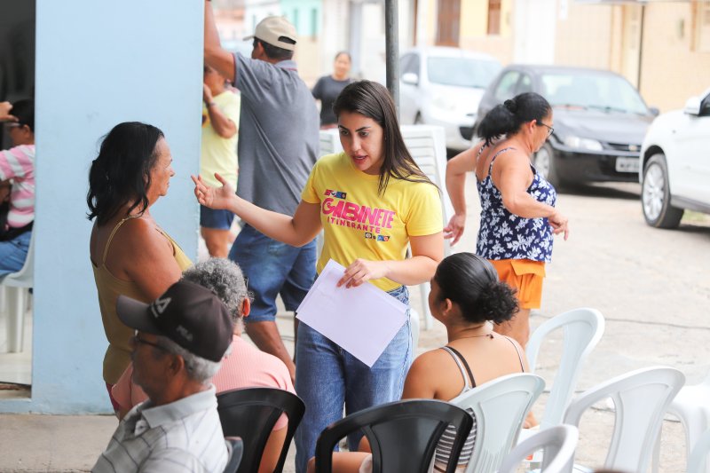 Foto de Gabinete Itinerante - Maribondo